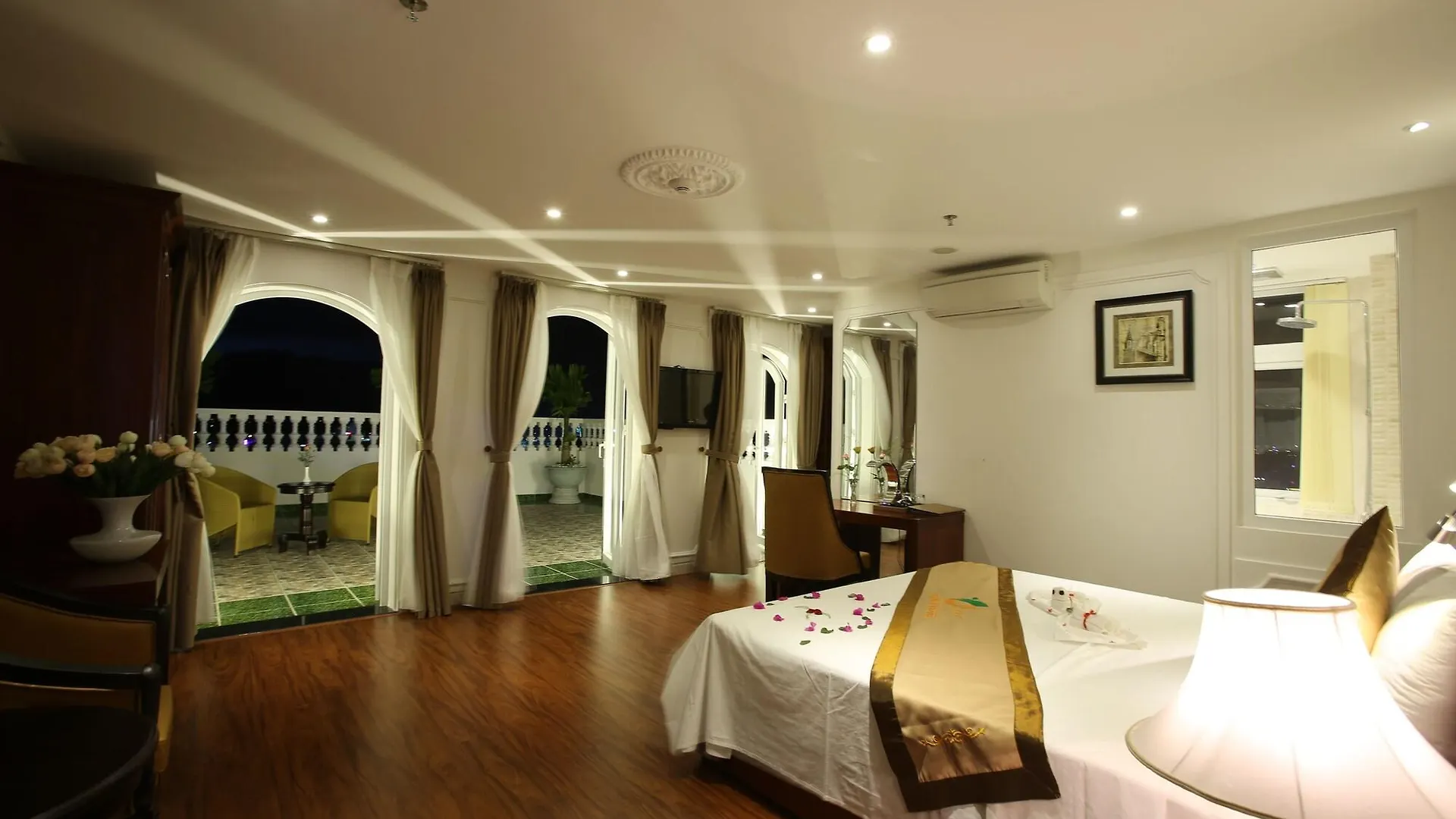 Orange Hotel Da Nang